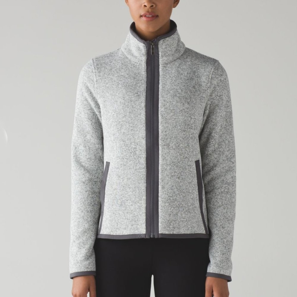 LULULEMON Its Fleecing Cold Zip Up Heathered White / Dark Carbon Sz 8